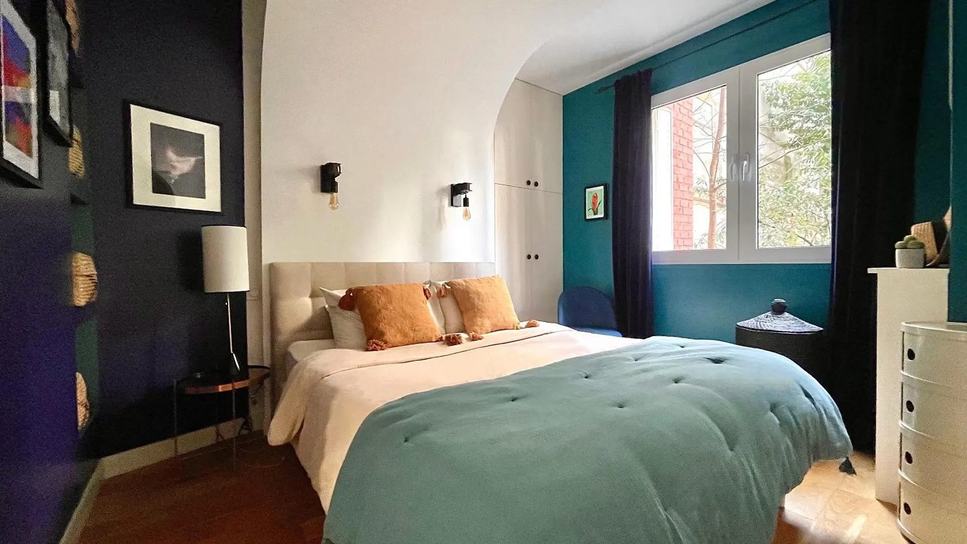 Superbe Cote Jardin Apartment